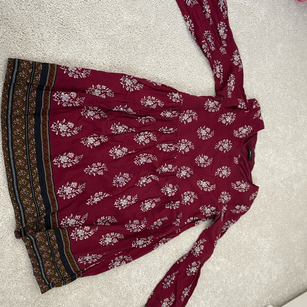 Burgundy long bell sleeve dress. Size L.